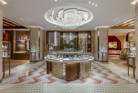 Cartier Retailer .